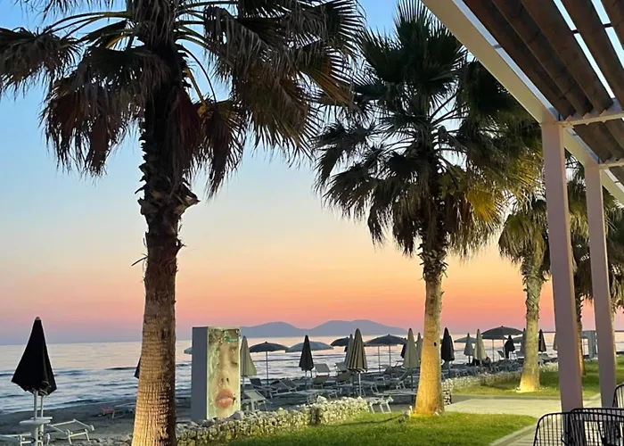 Appartement Dori 102 *